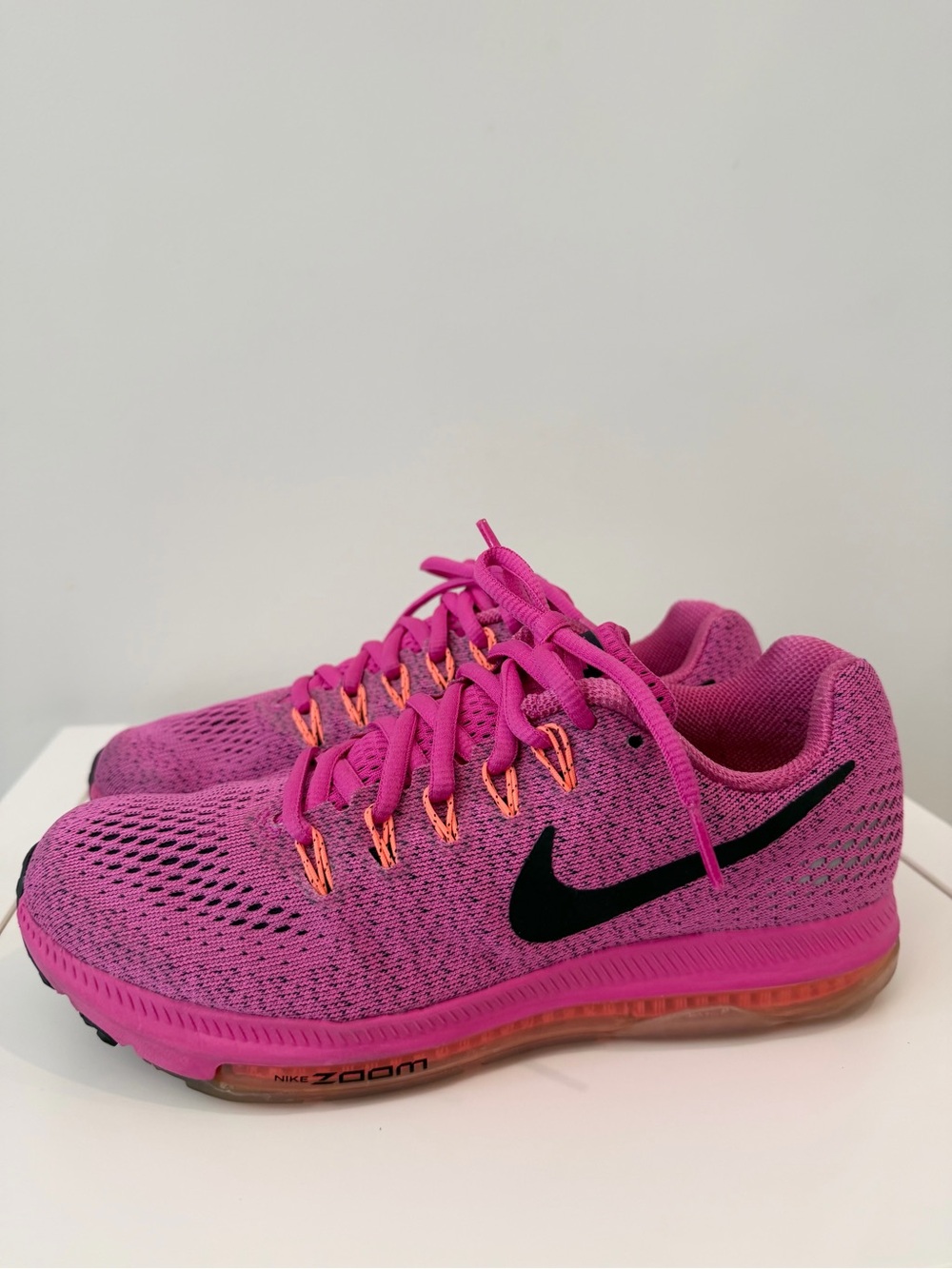 Nike Zoom All Out Low. Pink, black, orange. Size 7.5